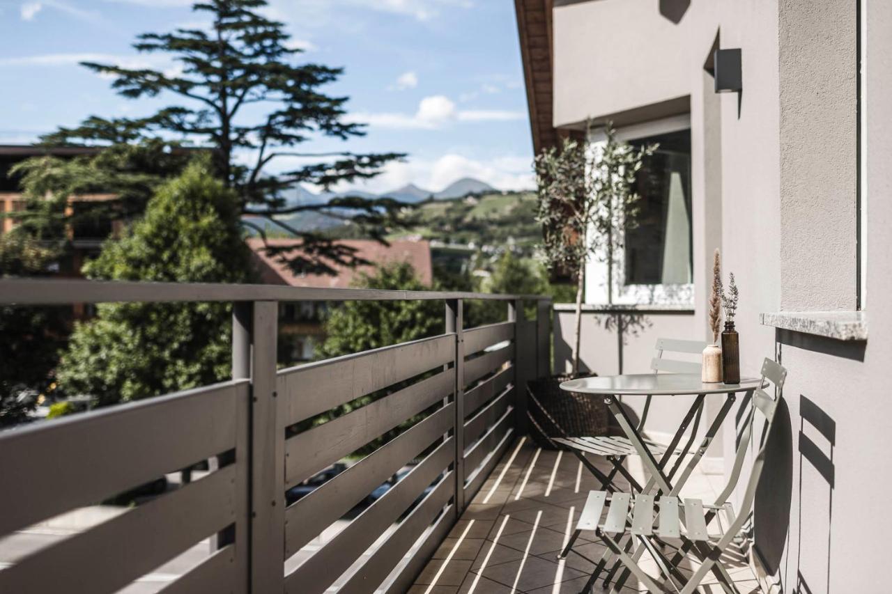 Apartments55 Μπρεσανόνε Εξωτερικό φωτογραφία